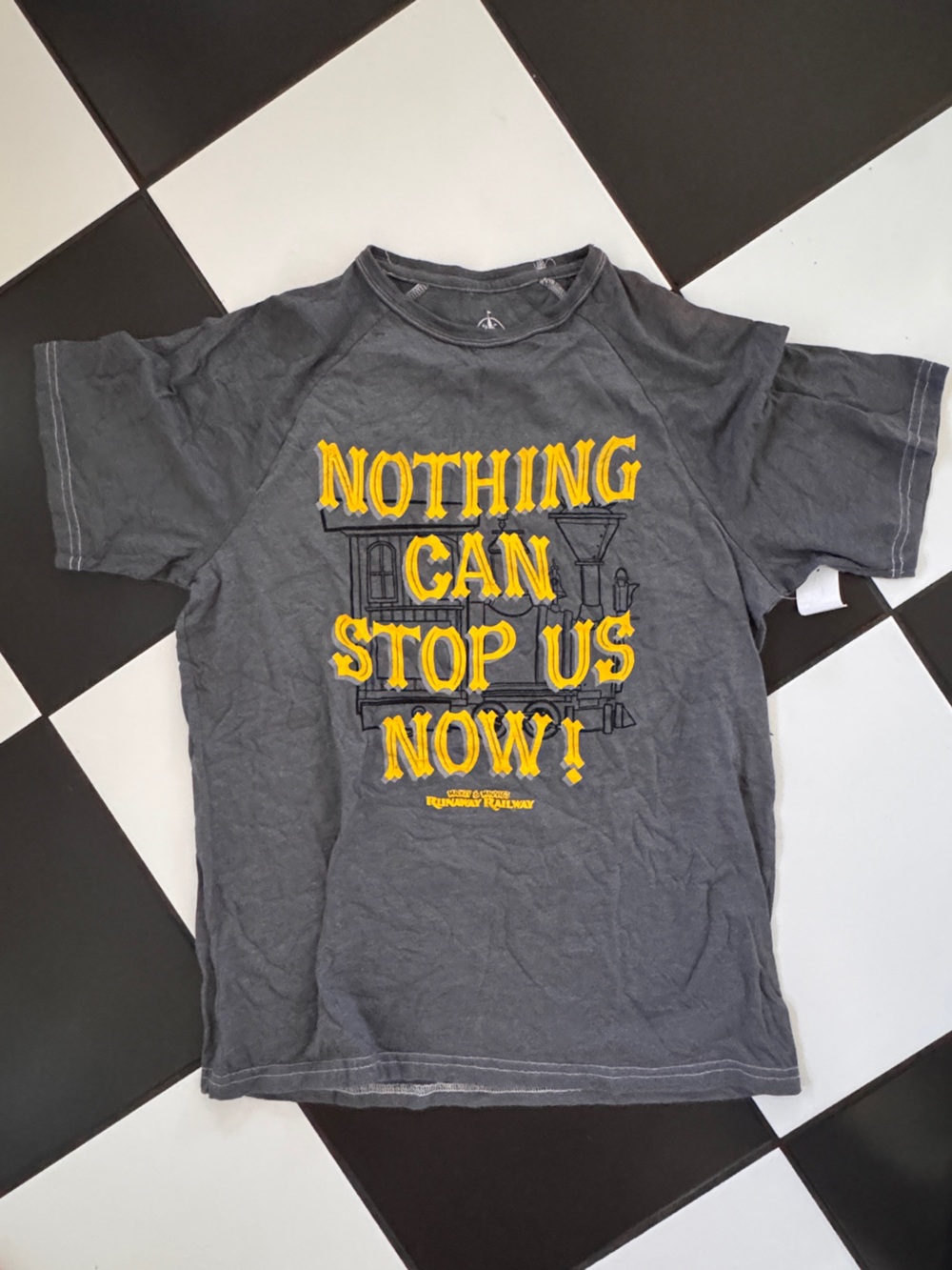 Disney Mickey and Minnie’s Runaway Railway t-shirt NWT Nothing Can Stop Us Now